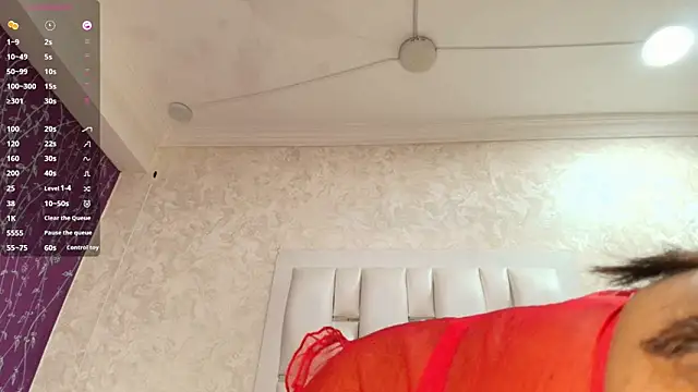 Layla lell online show from March 2026 12:54:01 PM