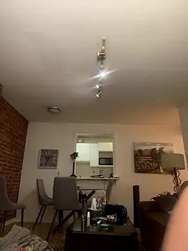 sexybriiiixoxo online show from January 2026 12:25:01 AM