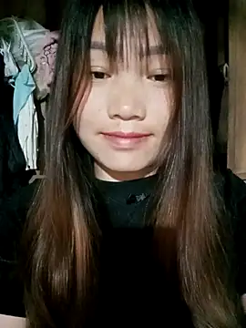 min-xinh online show from March 2026 10:05:02 PM