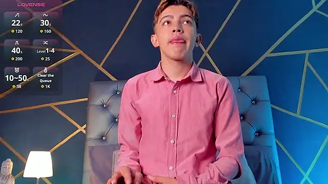 Lian Miller1  online show from March 2026 12:21:02 PM