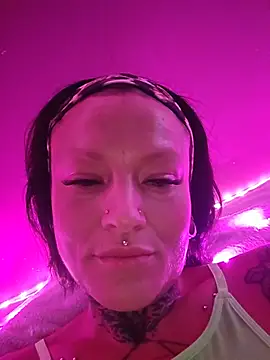 Peach420live online show from June 2026 11:50:02 PM