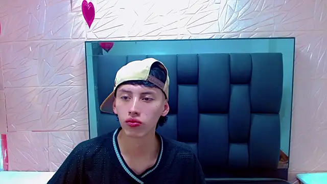 thaigo twink38 online show from February 2026 08:46:02 AM