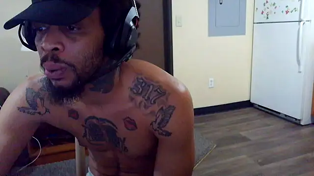 thefreakscomeoutatnight online show from April 2026 06:46:02 PM