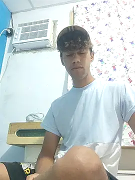 Snapshot of The_boy_good chatting on February 2026 07:19:02 PM The boy good online show from February 2026 07:19:02 PM