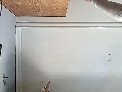 Queen2454 online show from April 2026 10:23:02 PM