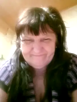 Apeesynka55211 online show from March 2026 04:43:01 PM