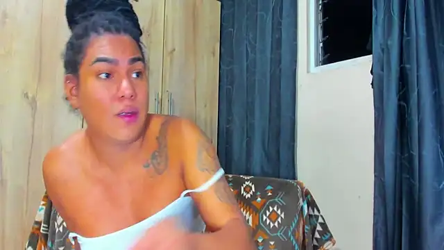 RobertaxGutierrez online show from April 2026 05:51:02 AM