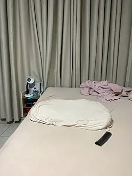 Livpoppe online show from March 2026 10:38:01 PM