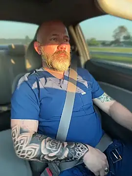 fuckadilf online show from April 2026 11:16:01 AM