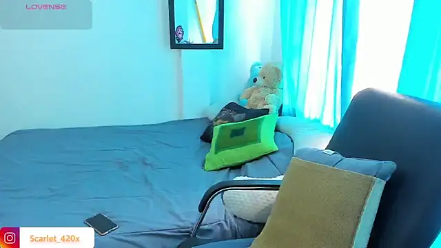 Scarlett  Cooper   online show from April 2026 04:17:02 PM