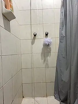 feetbooy online show from April 2026 12:04:01 PM