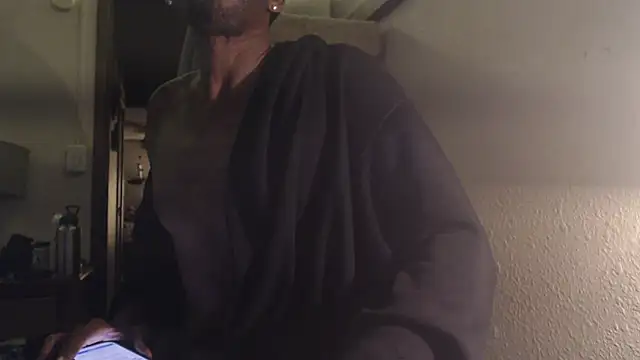 AlickleStiff online show from October 2025 03:55:02 PM