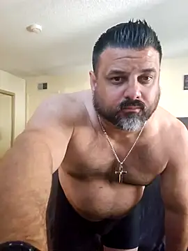 Roddog18 online show from April 2026 10:12:02 PM