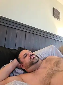 Roddog18 online show from July 2026 01:57:01 PM