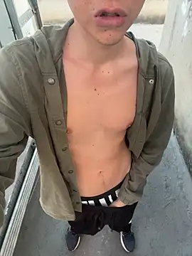 LiamMyst online show from April 2026 10:53:02 AM