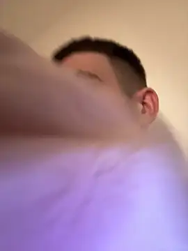 Snapshot of BeZpEcHaL chatting on April 2026 07:22:01 PM BeZpEcHaL online show from April 2026 07:22:01 PM