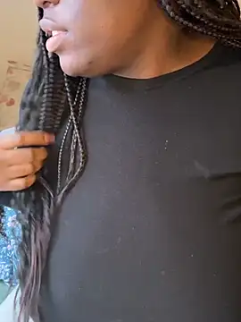 nanaisbackk online show from January 2026 01:48:02 PM