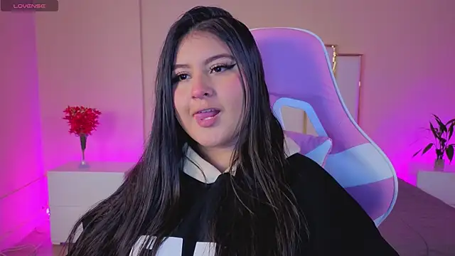 AnnaSwift  online show from April 2026 11:55:01 AM