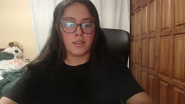 Venus cat  online show from April 2026 01:17:02 AM