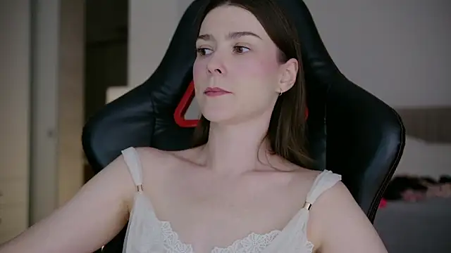 WowHelloAlice online show from March 2026 10:32:01 PM