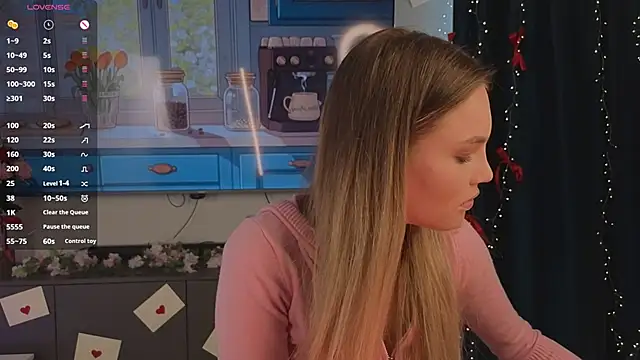 JulieLupo online show from March 2026 07:34:02 AM