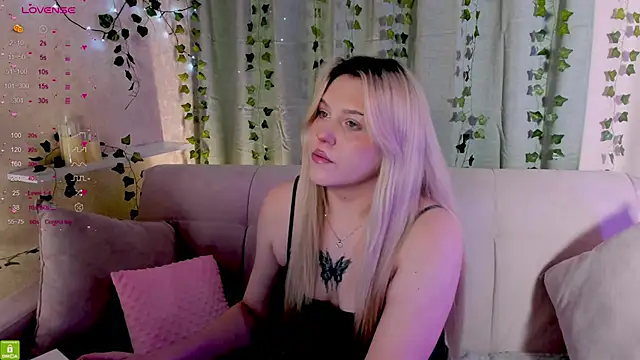 Malisha kiss online show from April 2026 11:44:02 AM