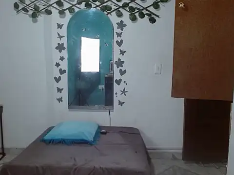 Ebony luna online show from March 2026 05:28:01 PM