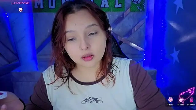 Snapshot of mia_foster_t chatting on July 2026 01:25:01 PM mia foster t online show from July 2026 01:25:01 PM