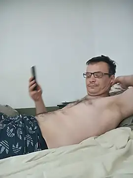 Snapshot of viktor1992-1-1 chatting on June 2026 04:28:01 AM viktor1992-1-1 online show from June 2026 04:28:01 AM