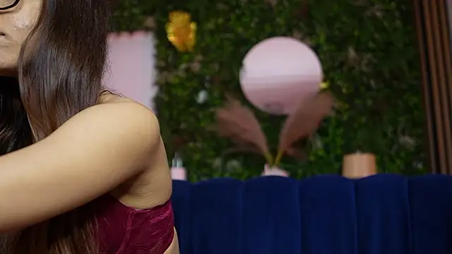 sisi von dee online show from March 2026 08:39:01 PM