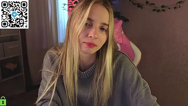 L1na Reeds online show from April 2026 01:17:02 AM