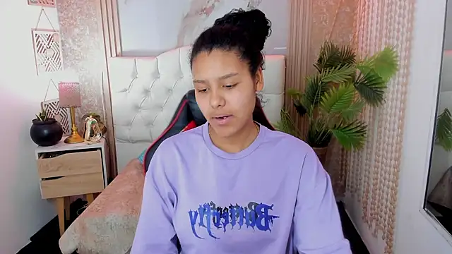 AriaVega online show from March 2026 12:49:02 PM