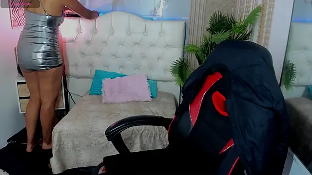 AriaVega online show from April 2026 01:41:01 PM