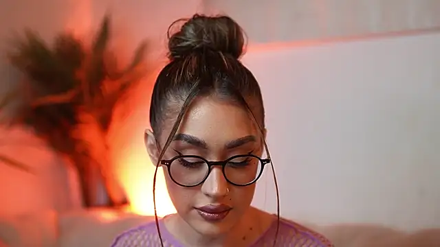 AileenKiss online show from March 2026 09:09:02 PM