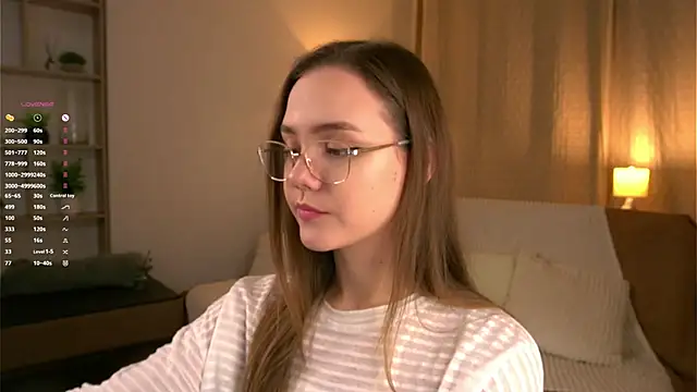 SweetSaraPie online show from February 2026 05:56:01 PM