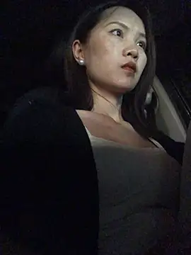 Mile-m online show from April 2026 03:26:02 PM