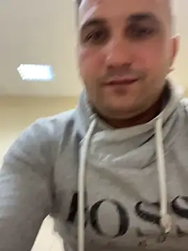 Mahrovmaxim online show from October 2025 05:25:01 PM