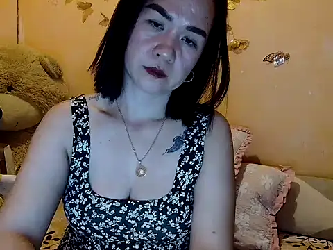 KissHott online show from February 2026 09:48:01 AM