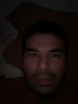 Snapshot of Leeeek23 chatting on January 2026 05:28:02 PM Leeeek23 online show from January 2026 05:28:02 PM