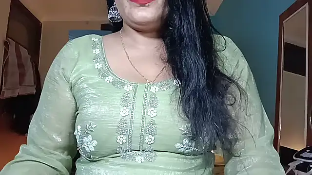 Snapshot of horny_milf_couple chatting on June 2026 08:55:01 PM horny milf couple online show from June 2026 08:55:01 PM