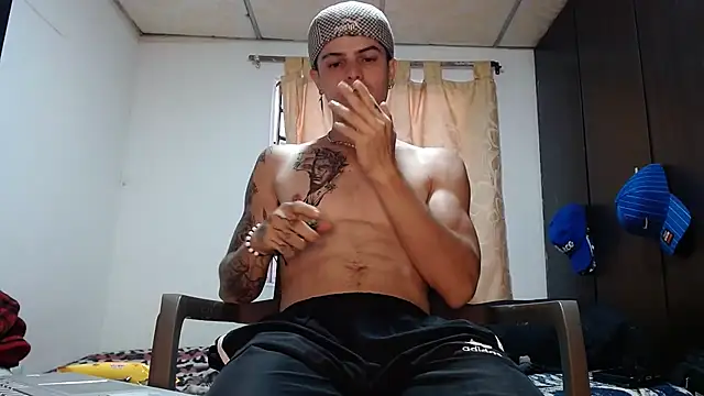 imsammytop online show from February 2026 10:24:02 PM