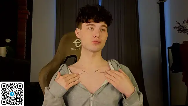 Cute Mike online show from March 2026 04:49:02 AM