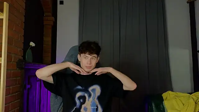 Cute Mike online show from March 2026 06:34:01 PM