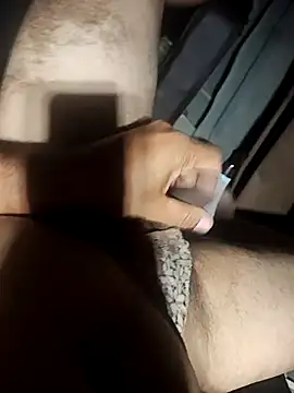 IncomingEssence478 online show from April 2026 01:36:02 AM