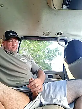 Snapshot of moonbeam37 chatting on April 2026 03:34:01 PM moonbeam37 online show from April 2026 03:34:01 PM