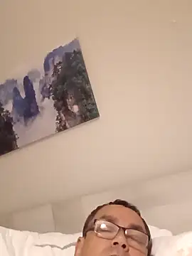 Snapshot of Alfred_00000 chatting on April 2026 07:45:01 AM Alfred 00000 online show from April 2026 07:45:01 AM