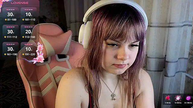 KristiBloom online show from March 2026 11:20:02 PM