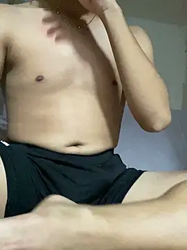 Boyshuaaa online show from October 2025 05:44:02 PM