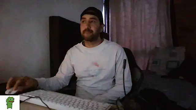 Snapshot of coolfriki chatting on June 2026 12:22:01 PM coolfriki online show from June 2026 12:22:01 PM
