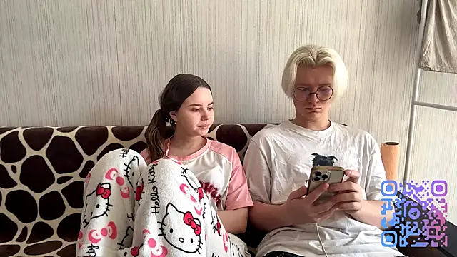 EhtelBiondi online show from March 2026 08:26:01 AM